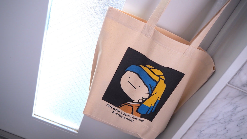 真顔絵画真珠の耳飾り/トートバッグ