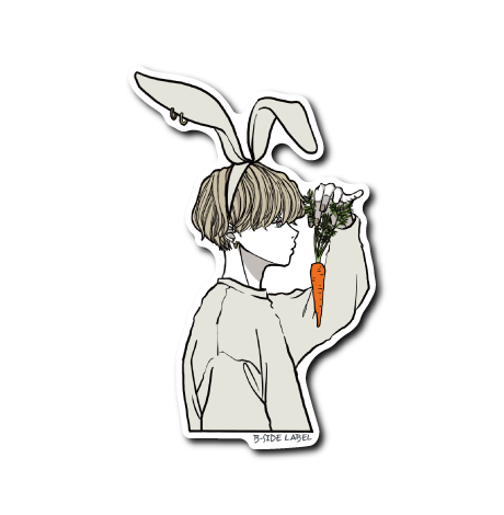 ウサギ男子とニンジン(白)