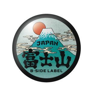 JAPAN達筆富士山/小缶バッジ