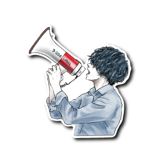 メガホン男子(白シャツ)